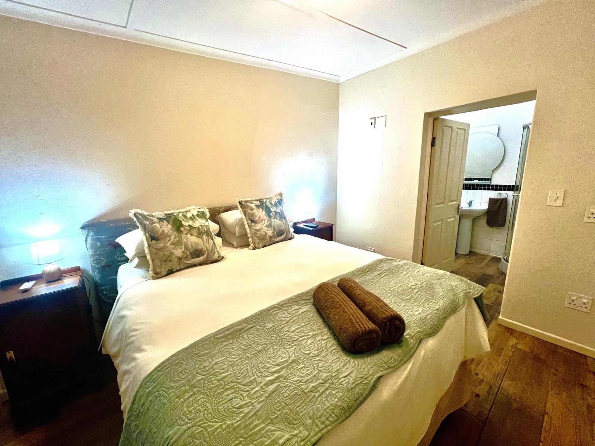 Donkin Country House Beaufort West Dış mekan fotoğraf