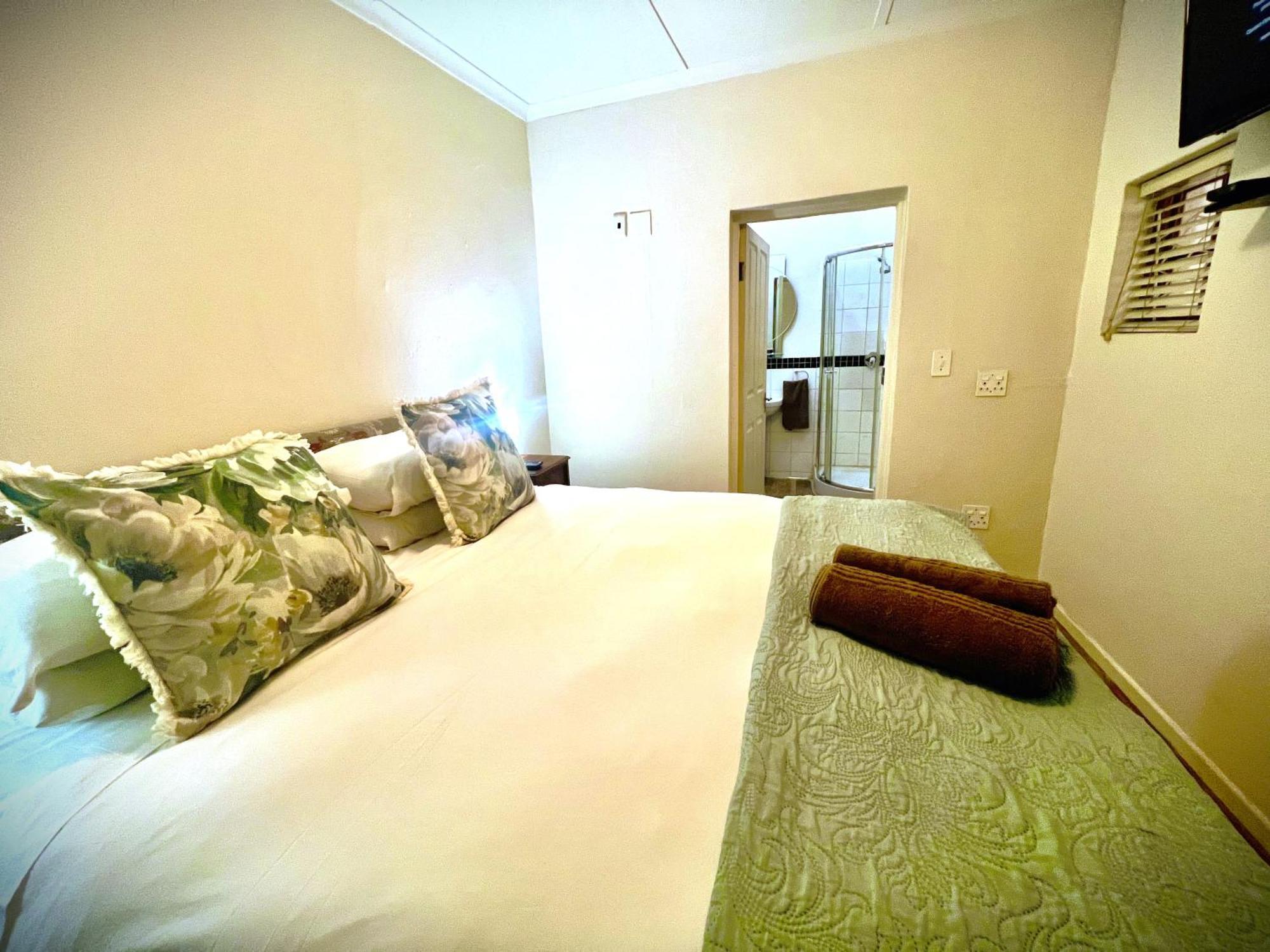 Donkin Country House Beaufort West Dış mekan fotoğraf