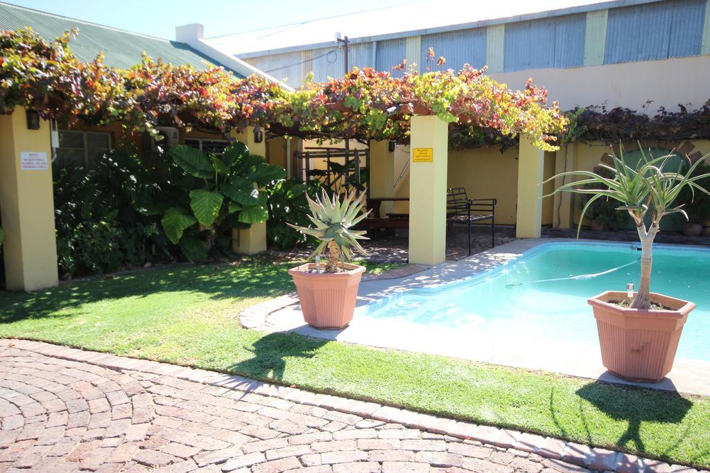 Donkin Country House Beaufort West Dış mekan fotoğraf